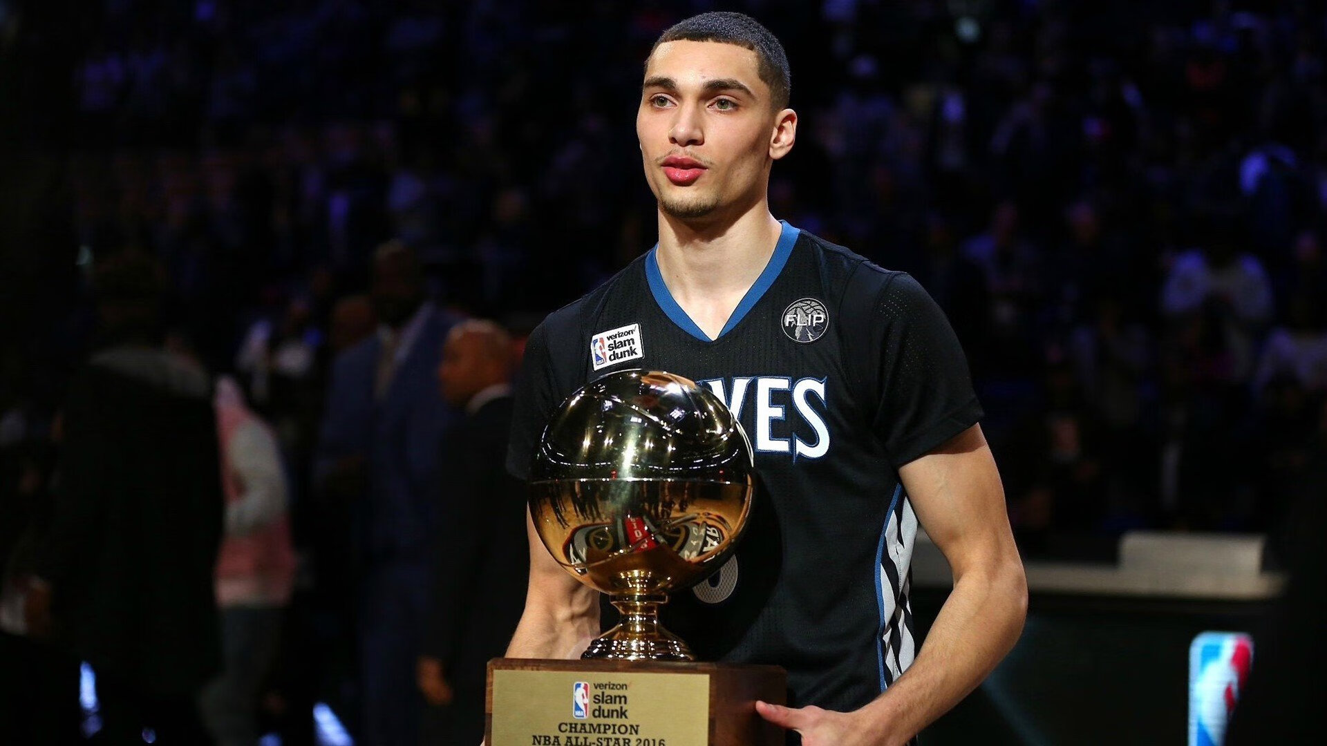 惊心动魄的点球大战决出胜负，球迷直呼过瘾